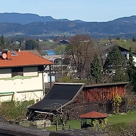 Kunterbunt Seehaus *