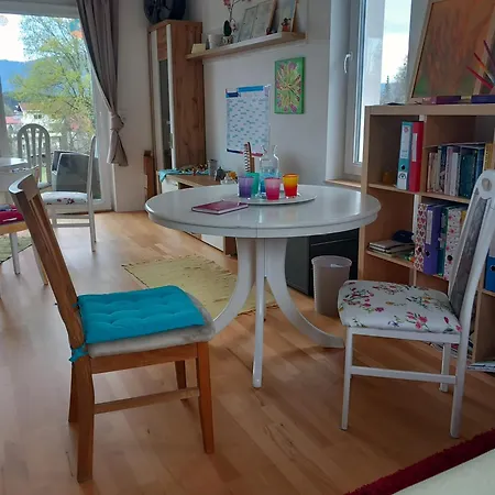 Kunterbunt Seehaus * Faak am See